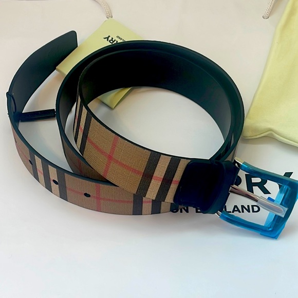 Burberry Check and Leather Belt Size 100 - Picture 2 of 10